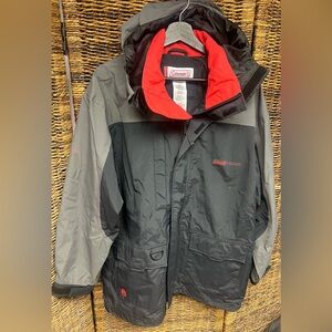 Coleman,‎ Max Lightweight outdoor hooded Jacket